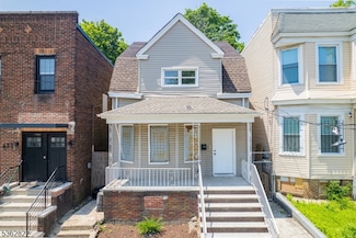 475 20th St, Irvington, NJ 07111