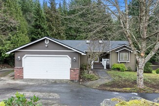 2107 Dunrobin Ln E, Port Orchard, WA 98366