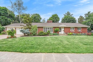 400 E Maple St, Fremont, MI 49412