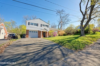 107 Nyroy Dr, Troy, NY 12180