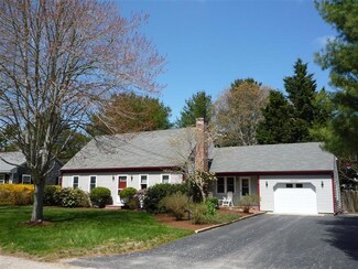 67 E Harbor Dr, Teaticket, MA 02536