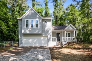 733 Emerald Forest Cir, Lawrenceville, GA 30044