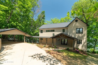 4042 Riverpoint Way, Louisville, TN 37777