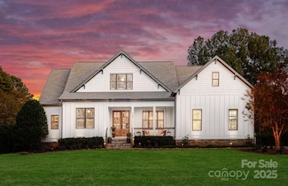 117 Yellow Jacket Cir, Mooresville, NC 28117
