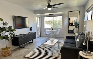 222 N Calle el Segundo Unit 522, Palm Springs, CA 92262