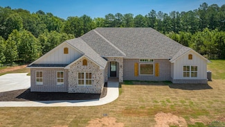 125 County Road 387d, Henderson, TX 75654