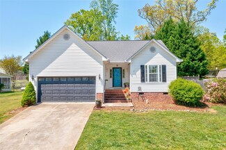 925 Brooklee Dr, Kings Mountain, NC 28086