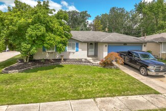 25042 Leroy St, Taylor, MI 48180