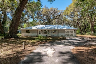 14100 NE 40th Ct, Anthony, FL 32617