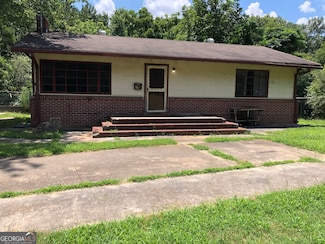 1222 E Tugalo St, Toccoa, GA 30577