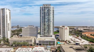 301 1st St S Unit 1404, St. Petersburg, FL 33701