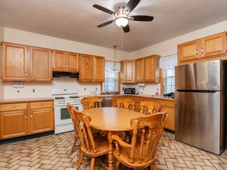 18 Taber St, Quincy, MA 02169