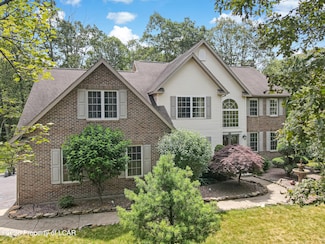 31 Colony Dr, Hazleton, PA 18202