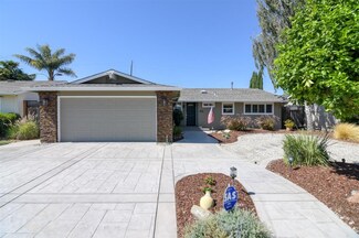841 W Latimer Ave, Campbell, CA 95008