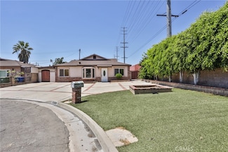 5569 N Fleetwell Ave, Azusa, CA 91702