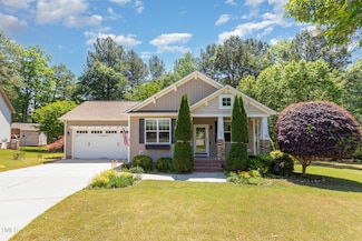 71 Potted Plant Ct, Clayton, NC 27520