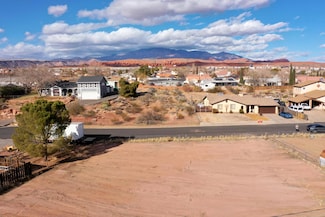 836 E Scenic Dr N, Washington, UT 84780