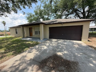 8 Berry Dr, Mascotte, FL 34753