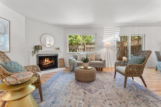 1149 30th Ave, Santa Cruz, CA 95062