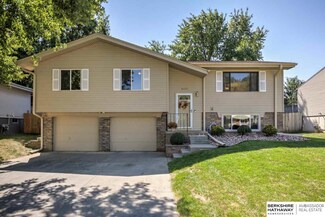 14727 Gertrude St, Omaha, NE 68138