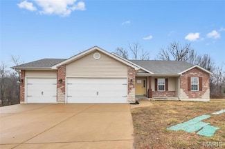 209 Hartland Ct, Hillsboro, MO 63050