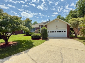 125 Canebrake Dr, New Bern, NC 28562