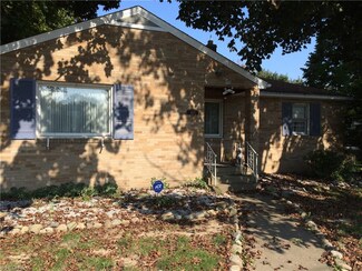 905 29th St NE, Canton, OH 44714