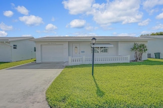 1304 SW 23rd St, Boynton Beach, FL 33426