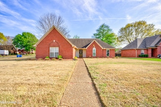 9631 Meade Cir N, Olive Branch, MS 38654