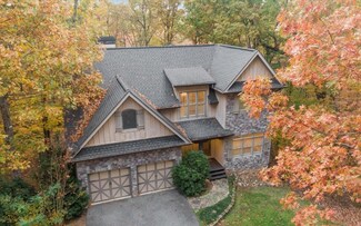 285 Plantation Ln, Blue Ridge, GA 30513