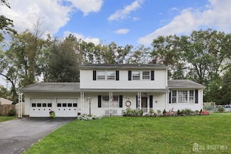32 Mary Ellen Dr, Edison, NJ 08820