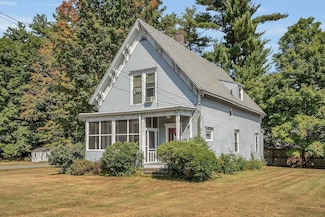 124 Old Common Rd, Lancaster, MA 01523