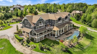 2 Bumblebee Dr Unit G16, Richmond, RI 02898