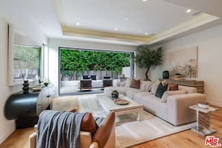 3658 Beethoven St, Los Angeles, CA 90066