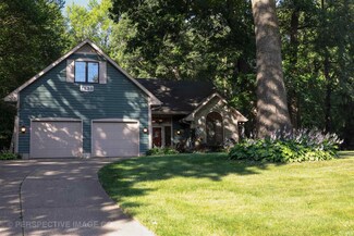 1599 S Meadow Dr, Warsaw, IN 46580