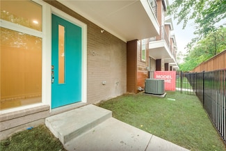 4620 Munger Ave Unit 101, Dallas, TX 75204
