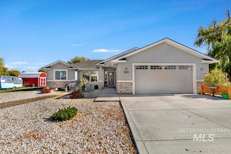 909 Milner St, Buhl, ID 83316