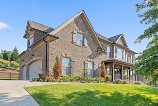 10045 Fox Cove Rd, Knoxville, TN 37922