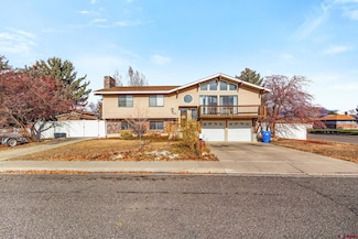 2255 Bradford Dr, Montrose, CO 81401