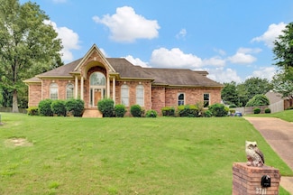 2701 Shadow Point Cove W, Cordova, TN 38016