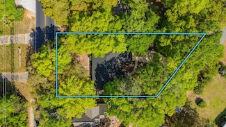 49 Circle Dr, Fort Walton Beach, FL 32547