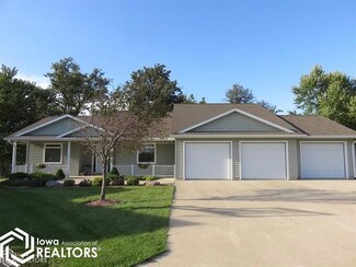206 Brickyard Ct, Sheffield, IA 50475