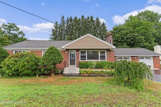 53 Glenridge Rd, Schenectady, NY 12302