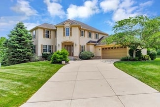4802 Augusta Woods Ct, Westerville, OH 43082