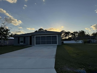 425 NW Hutchins St, Port Saint Lucie, FL 34983
