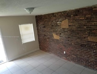 1200 NE 110th St Unit 3, Miami, FL 33161