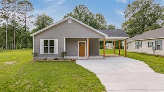 306 S Magnolia Ave, Andrews, SC 29510