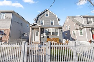 833 Delafield Ave, Staten Island, NY 10310