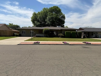 316 Valencia Dr, Exeter, CA 93221