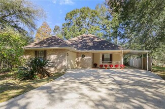 318 W 8th Ave, Covington, LA 70433